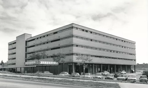 D027 Vícepodlažní garáže